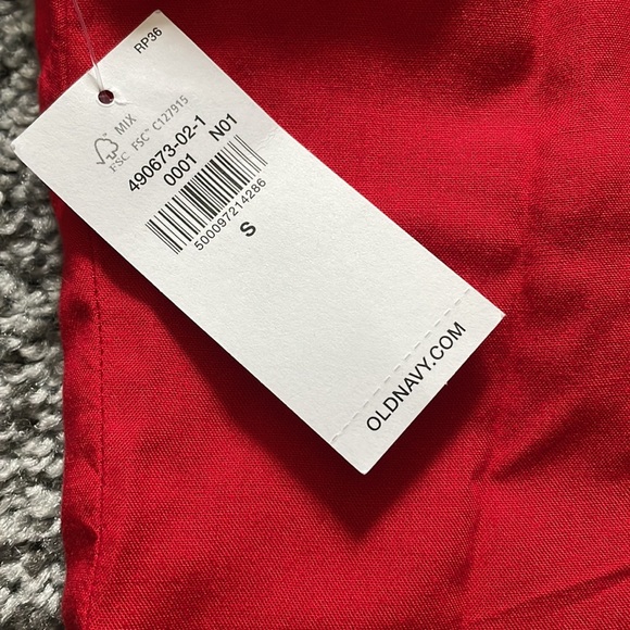 NWT! Old Navy Flutter-Sleeve Smocked Top (Red) - Picture 8 of 8